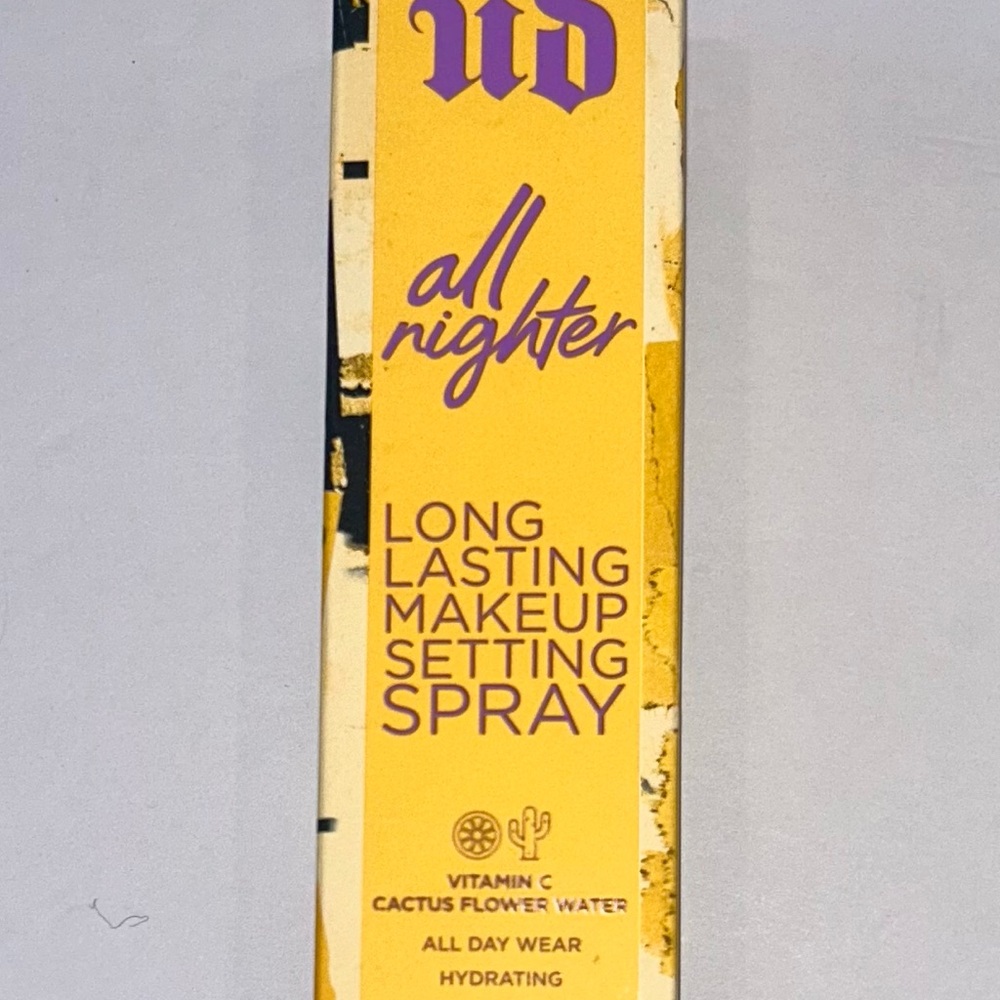 Urban Decay All Nighter Ling Lasting Makeup Setting Spray-Citrus Scent